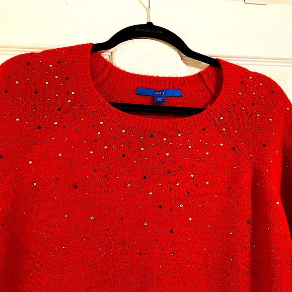 Red XXL Sweater Glittery with Sequins - Picture 2 of 4